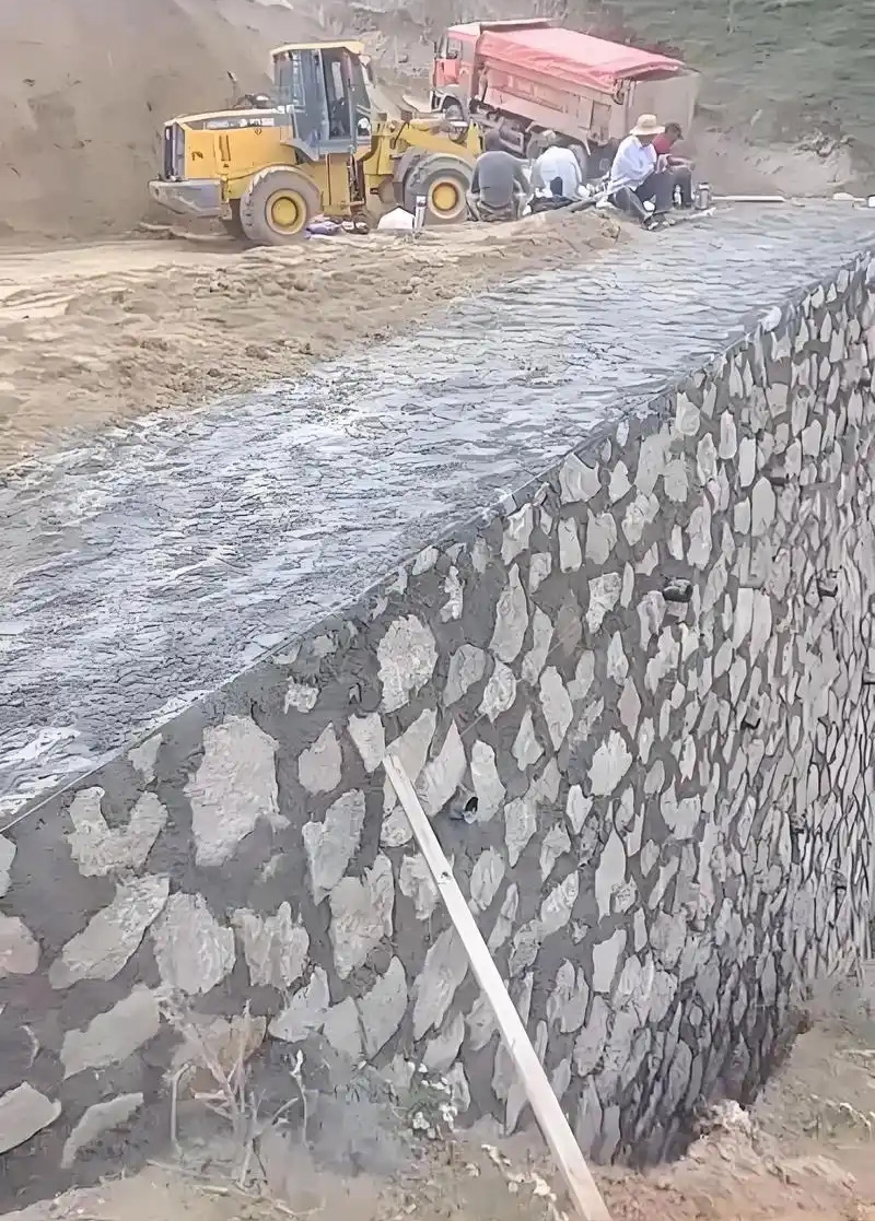 周口川汇区边坡加固